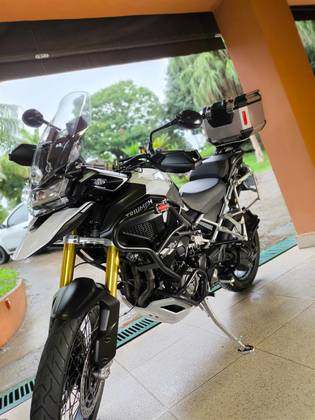 TRIUMPH TIGER 1200 RALLY PRO 